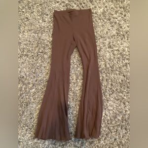 Brow ribbed flare aerie leggings size small
